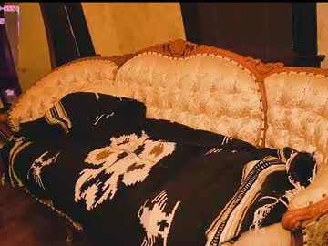 thecamwoman's chat room