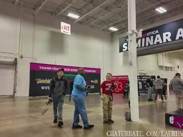 laurenphillips's chat room