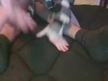 kayleeandalexx's chat room