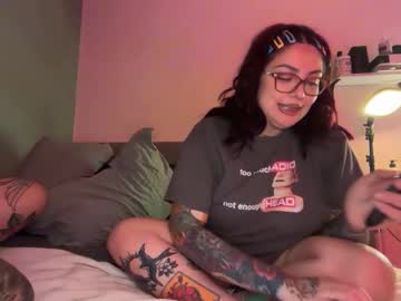 pumpkin_bunny's chat room