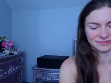 chroniclove's chat room