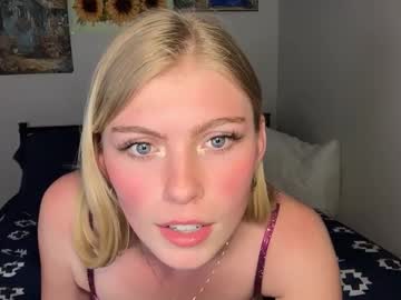 elliee81's chat room