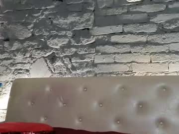 vixvixenn's chat room