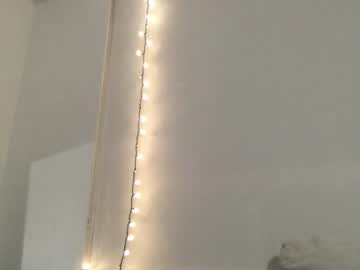 rosalinatoosexy's chat room