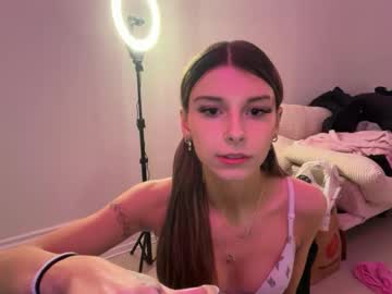 clairewalkerrr's chat room