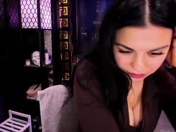 alma_pearl's chat room