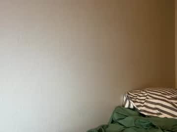 ashley865944's chat room