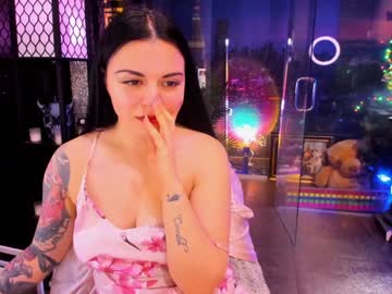 alma_pearl's chat room