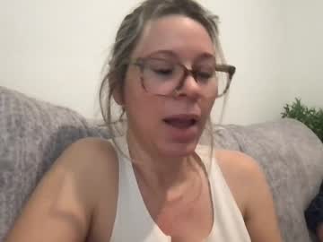 texas_blonde's chat room