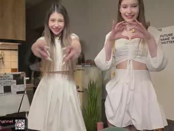 aileen__'s chat room