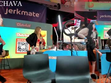 frenchava's chat room