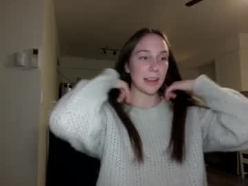 juicysavanah's chat room