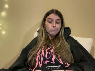 clairewalkerrr's chat room