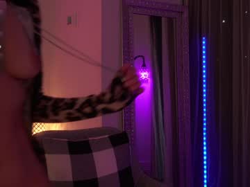 mysticxkitty's chat room