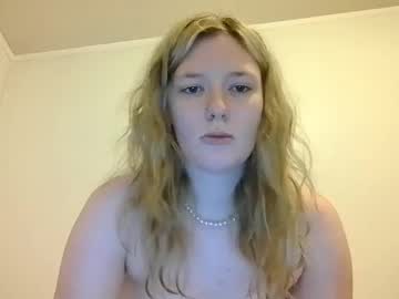 sara9920's chat room