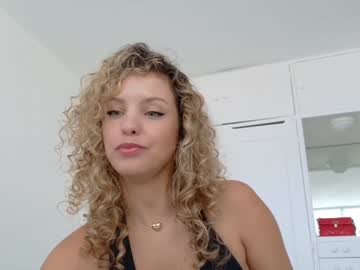 theislandgirl's chat room