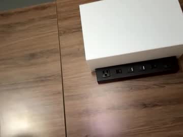 deepthroatqueen33's chat room