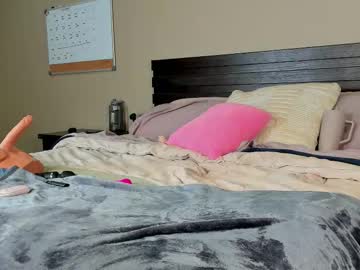 kyliebkillinit's chat room