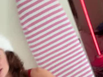 rileysmitheree's chat room