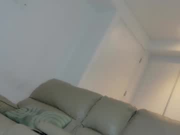 ohmysweetkitty's chat room