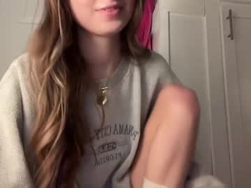 fantasyella's chat room