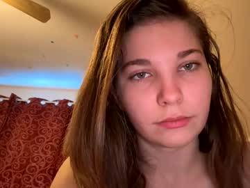 deepthroatqueen33's chat room