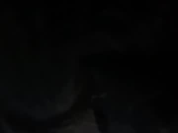 kinkycoupleinteracial's chat room