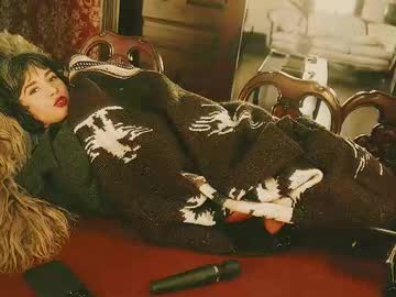 thecamwoman's chat room