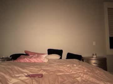 miamoorexo's chat room