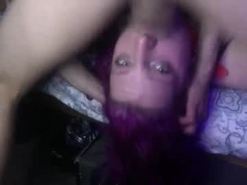 hexedhalo's chat room