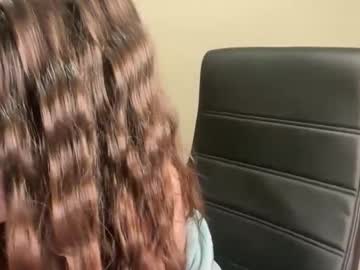 kr3amykay's chat room