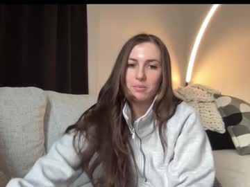 laylahlaylah1's chat room