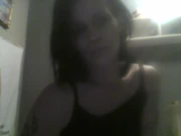 trulyonenamillion's chat room