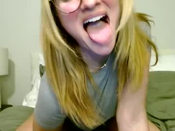 ansleypage's chat room