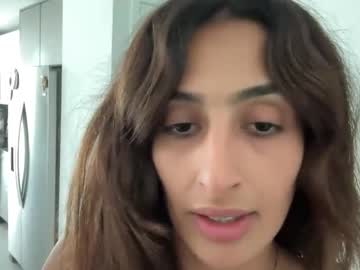 camiliakxoxo's chat room