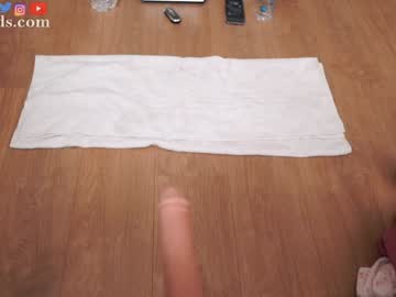 serareads's chat room