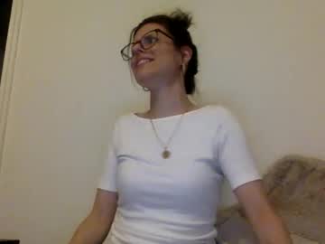 sweetriddance's chat room