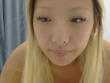 vivianwinters's chat room