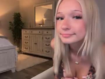 roxyrain2736's chat room