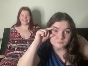 scarletttsinner's chat room