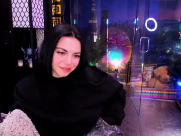 alma_pearl's chat room