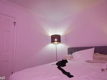 lilypixel's chat room