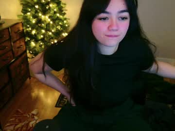 annatigarr's chat room