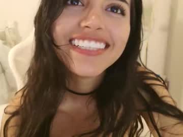 elisparadisex's chat room