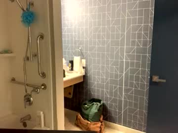 intothewoodswego's chat room