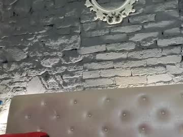 vixvixenn's chat room