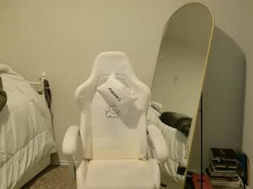 elisparadisex's chat room