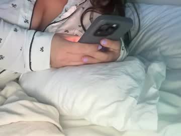 pollyyypocket's chat room