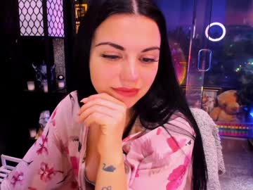 alma_pearl's chat room