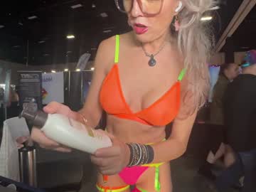 sunnie_dayz's chat room